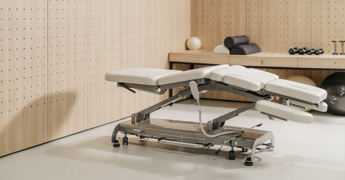 Therapy table brings treatment to a higher level Novak M
