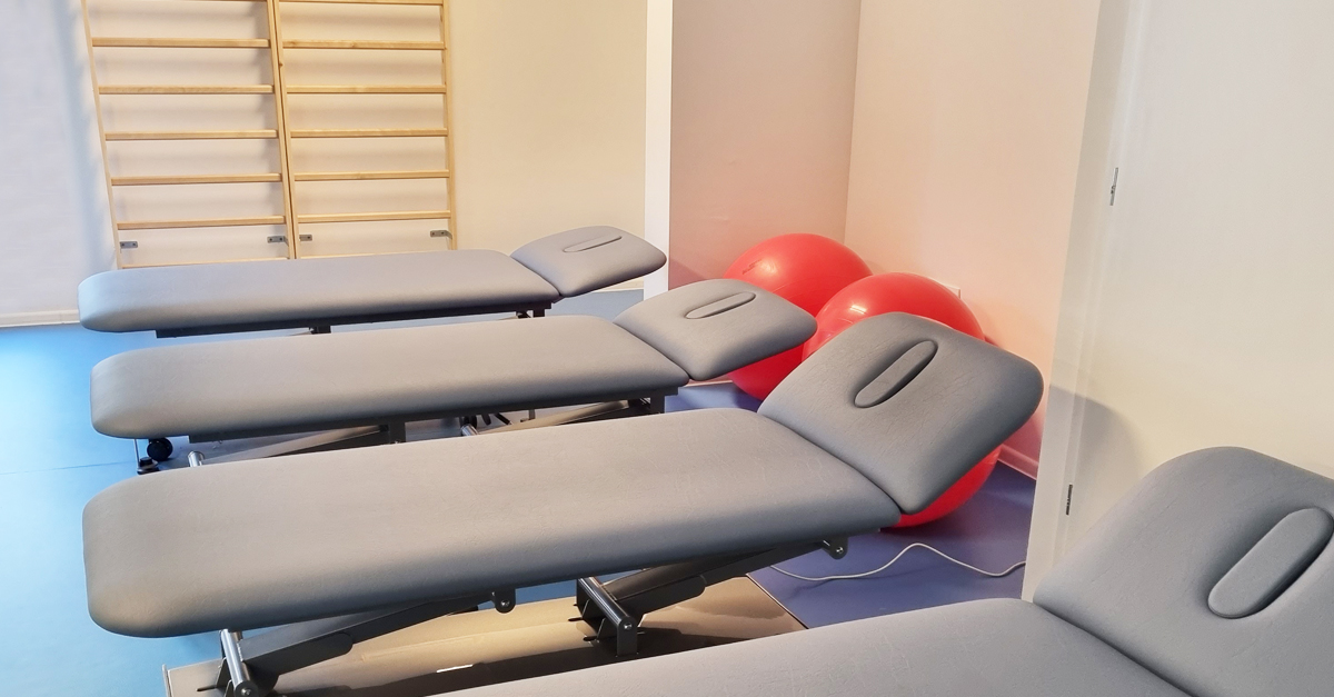 Les Tables De Massage S2 Basic Pour Faciliter La Rééducationt │ Novak M